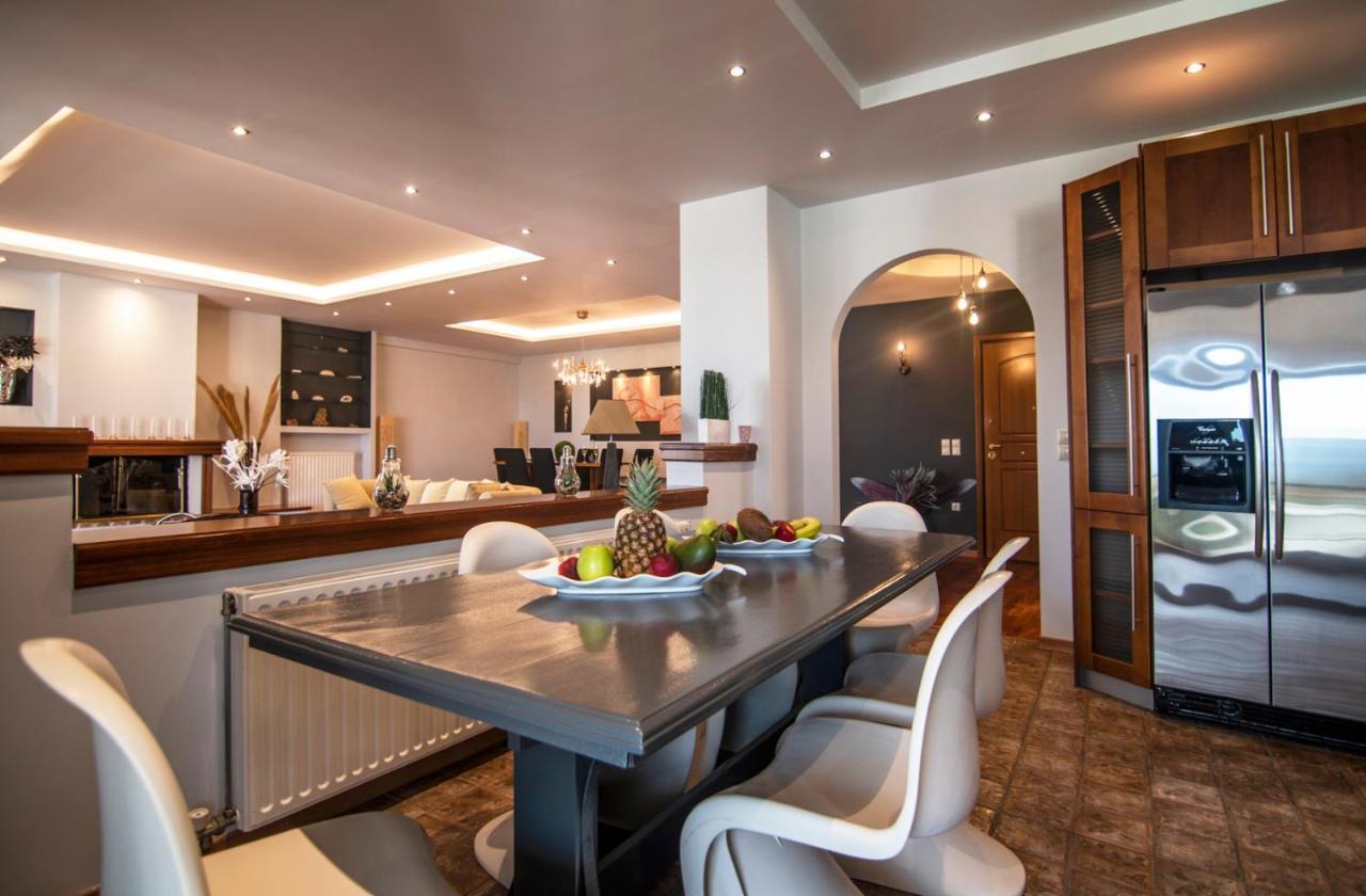 Akrata'S Elegant Luxury Suite Luaran gambar